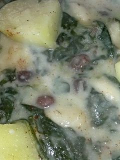 A picture of Sig's 2 Bean, Spinach and Garlic Soup.