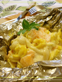 A picture of Salmon with Creamy Egg and Mayonnaise.