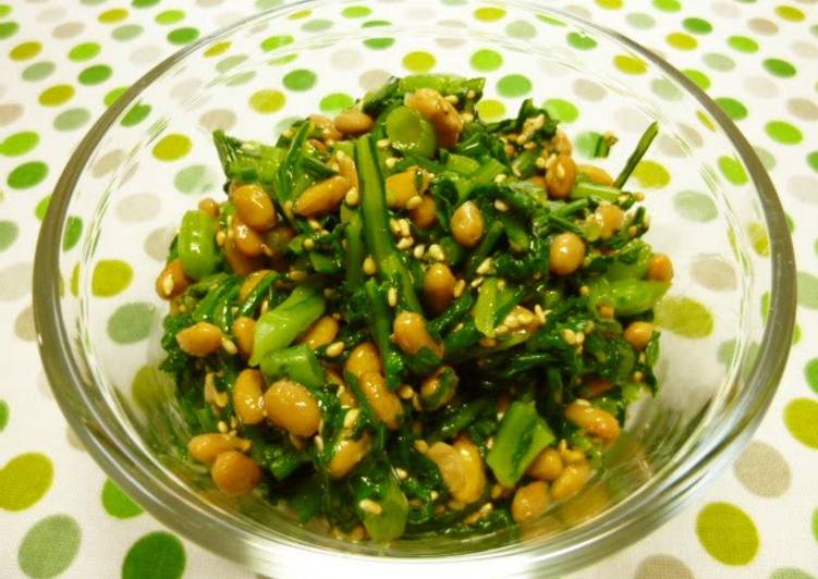 Recipe of Homemade Gooey-Gooey Chrysanthemum Leaves Mixed with Natto and Sesame Seeds