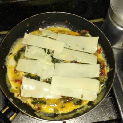 Acelgas con huevo y queso Receta de Paula Piedrahita- Cookpad