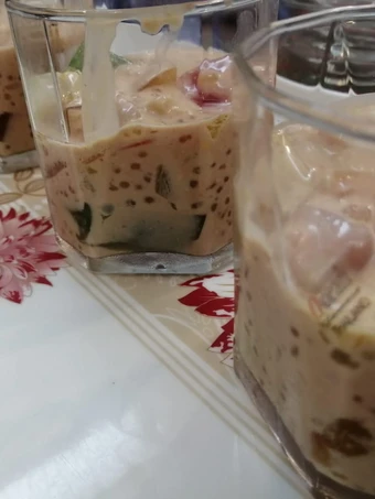 Easy Way Prepare Recipe Cathedral Window Jello Sago Drink that is Really Delicious, So Delicious}