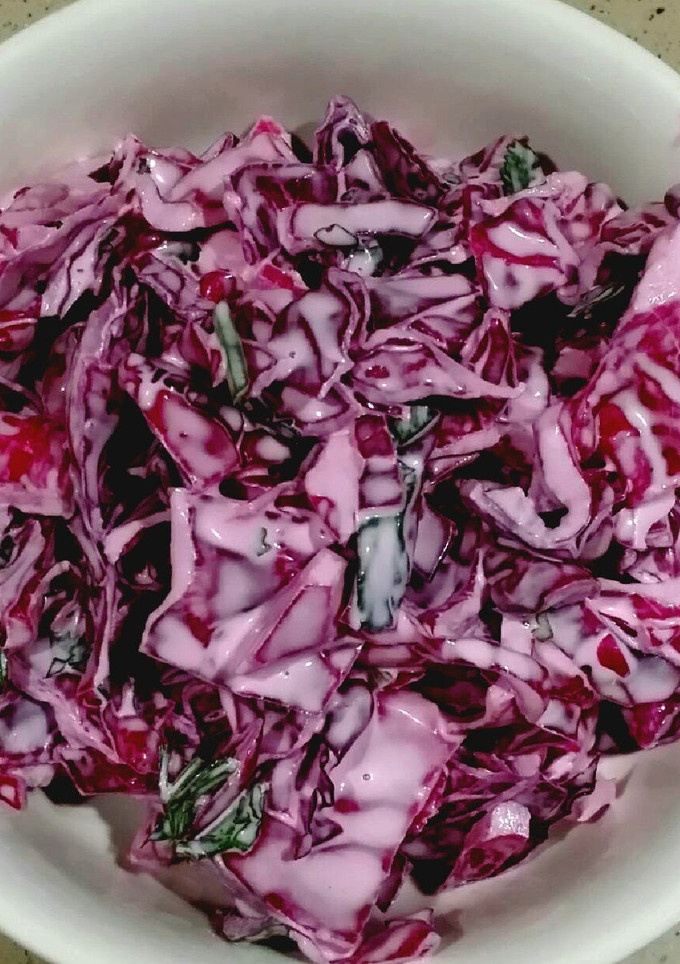 A picture of Cilantro Lime Red Cabbage Slaw.
