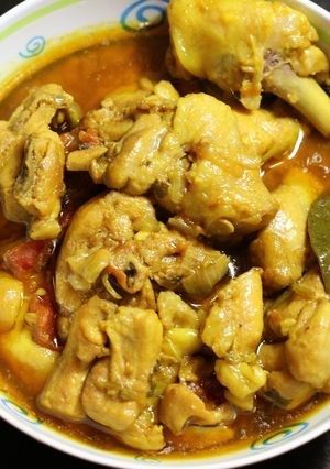 Hình của món Cà ri gà Ấn (chicken curry).
