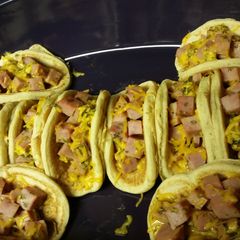 A picture of Ham Tacos.
