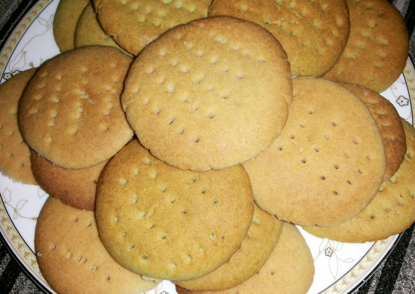 Perfect Banana & Butter Cookies