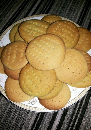 A picture of Perfect Banana & Butter Cookies.