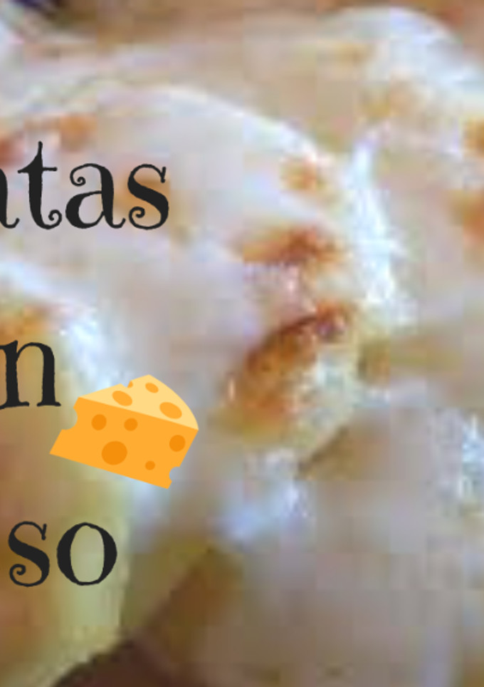 Una foto de Patatas con queso al horno