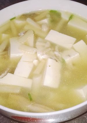 Hình của món Canh lươn đậu hũ nấm.