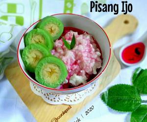 Mudahnya Menyajikan Es Pisang Ijo Mantul Banget Mudahnya Menyajikan Es Pisang Ijo Mantul Banget
