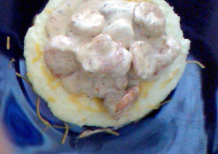 Steps to Prepare Quick Southern Style Grits Topped with creamy Cajun Shrimp