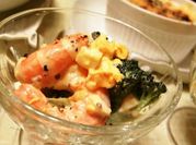 A picture of brocolli prawn