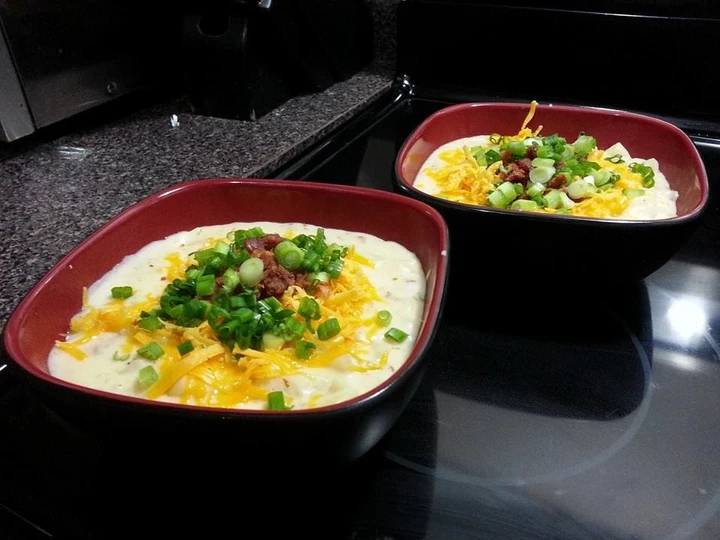 Easy Ways Make Recipes ULTIMATE loaded baked potato soup the Can Spoil the Tongue Really Delicious.