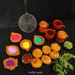A picture of Hare Matar / Peas Kachori.
