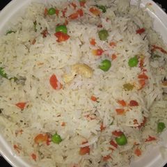 A picture of Carrot peas pulao.