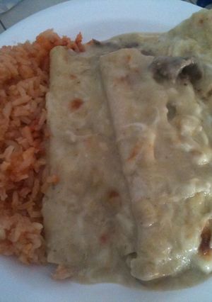 A picture of Best Green Enchiladas.