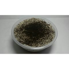 A picture of Oreo cream desserts.