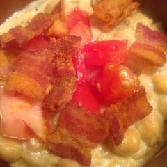A picture of Creamy Garbanzos.