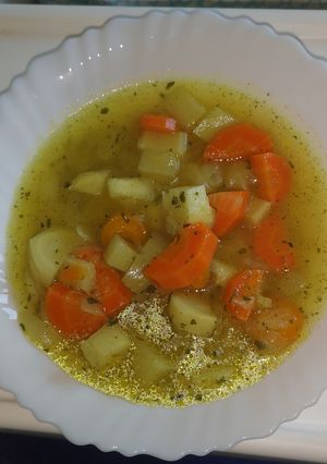 Gyors zöldségleves recept fotója