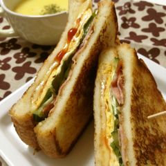 A picture of For Weekend Lunches! Special Garlic Sandwiches.