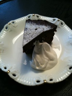 A picture of Easy Mock Gateau au Chocolat in a Microwave.