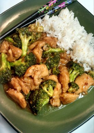 A picture of Easy Chicken with Broccoli.