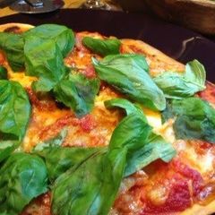 A picture of Crispy 5-Minute Pizza Crust (with no proofing).