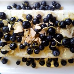 A picture of Greek Frozen Yogurt Cake.