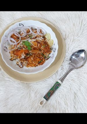 A picture of Chicken Dum Biryani.