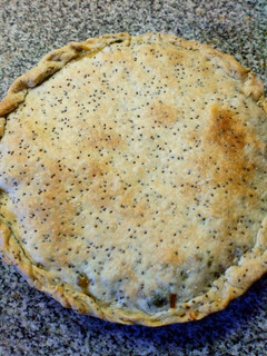 Una foto de Masa de tarta salada con amapola y sésamo sin manteca!