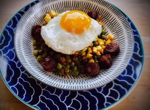 Una foto de Huevos a la flamenca