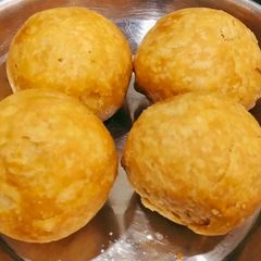A picture of Vrat Kachori.