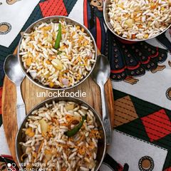 A picture of Spicy Jhal Muri.