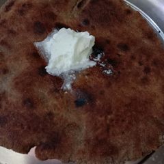 A picture of Bajra chapati.