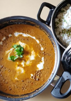 A picture of Dal makhani.