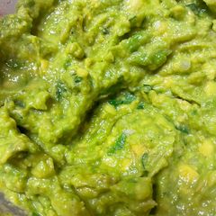 A picture of Easy Guacamole.