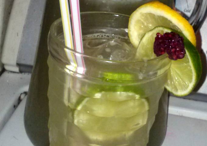 Steps to Make Any-night-of-the-week Cool &amp; Fruity Lemon-Limeade