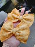 Kulit pangsit goreng pita