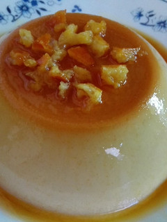 Una foto de Flan con naranja confitada!!