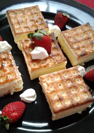 A picture of Ladybirds Lattice Cheese Cake Slice ..
