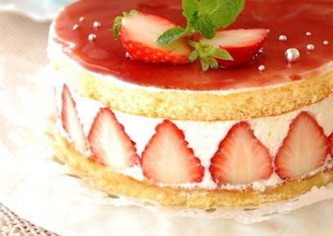 Steps to Make Any-night-of-the-week Le Fraisier Style White Chocolate
Cake
