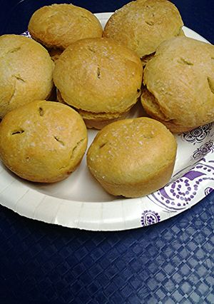 A picture of Meatfilled muffins.