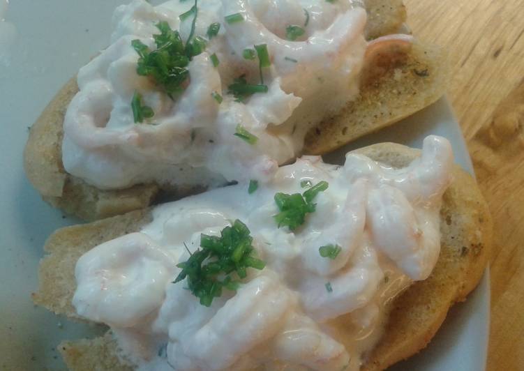Easiest Way to Prepare Perfect Swedish shrimp on garlic bread