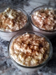 A picture of Mama's Oatmeal.