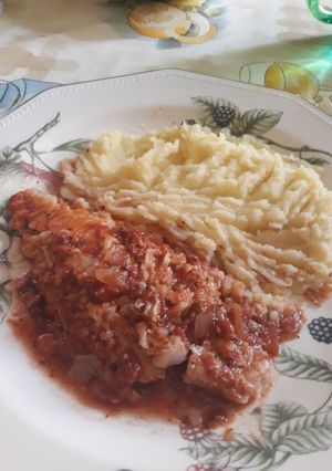 Paradicsomos hal, szerecsendiós krumplipürével recept fotója