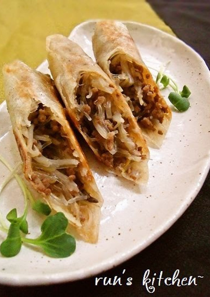 A picture of Easy Spring Rolls with Bean Sprouts and Cellophane Noodles - Not Deep Fried.