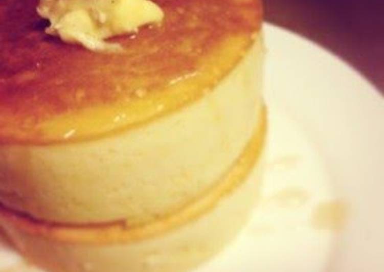 Fluffy Light Pancakes
