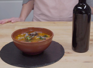 A picture of Manhattan Clam Chowder.