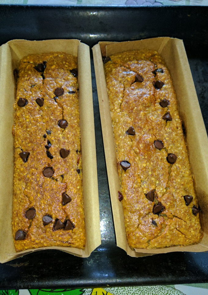 Una foto de Budín de banana y chips de chocolate