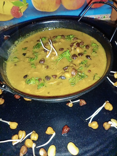 स्प्राउट्स की सब्जी (sprouts ki sabzi recipe in Hindi) रेसिपी मुख्य फोटो