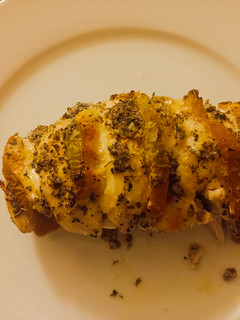 Una foto de Pollo Caprese
